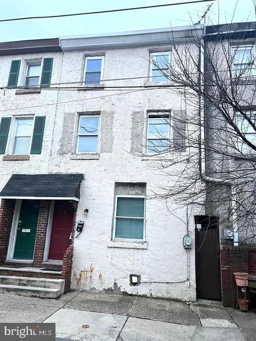 2625 Salmon St, PHILADELPHIA, PA, 19125-4012 | Card Image