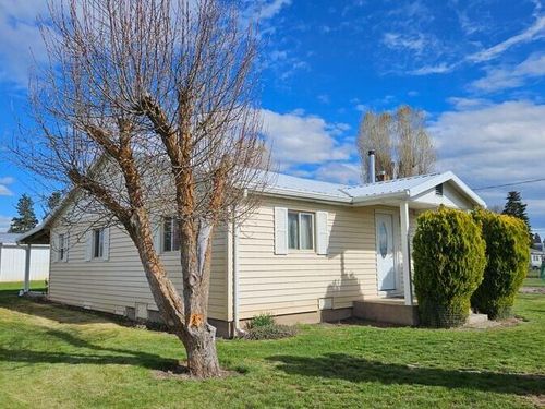 37217 Agency Lake Loop Rd, Chiloquin, OR, 97624-6763 | Card Image