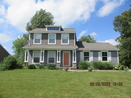 5411 Pierce St, Allendale, MI, 49401-9327 | Card Image