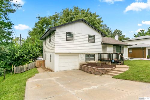 304 Payne Ave, Bellevue, NE, 68005-4624 | Card Image