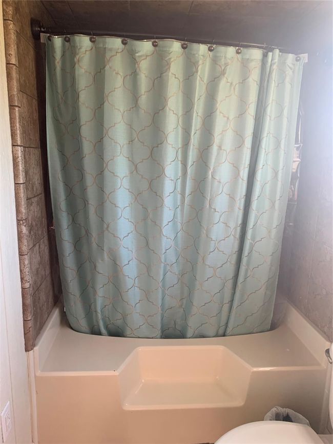 911 N 15 Th St, House other with 2 bedrooms, 2 bathrooms and null parking in Port O Connor TX | Image 16