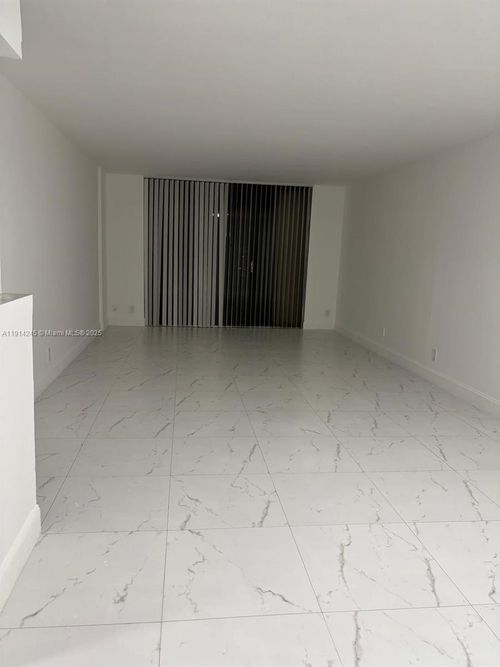 apt-707-18151 Ne 31st Ct, Aventura, FL, 33160-2662 | Card Image