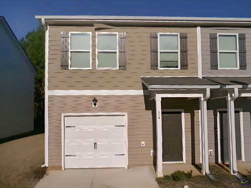 318 Oakwood Dr Nw, Milledgeville, GA, 31061-6691 | Card Image