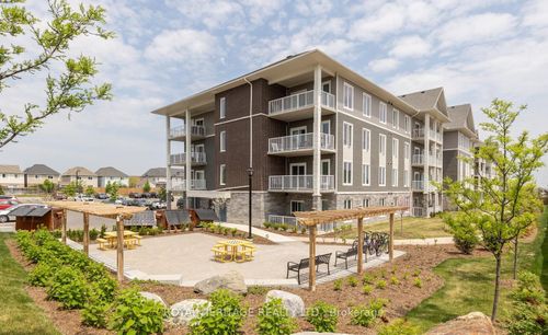 209-290 Liberty St N, Bowmanville, ON, L1C0V5 | Card Image