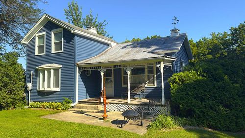 320 W 2nd Street, Marquette, WI, 53947 | Card Image