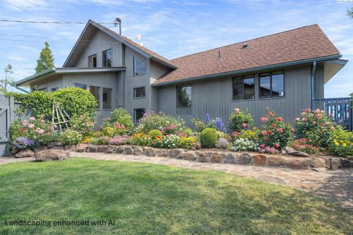 541 Basalt Springs Way, Naches, WA, 98937-9238 | Card Image
