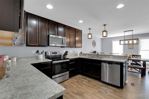 3009 Harpool St, Saint Charles, MO, 63301-7408 | Card Image