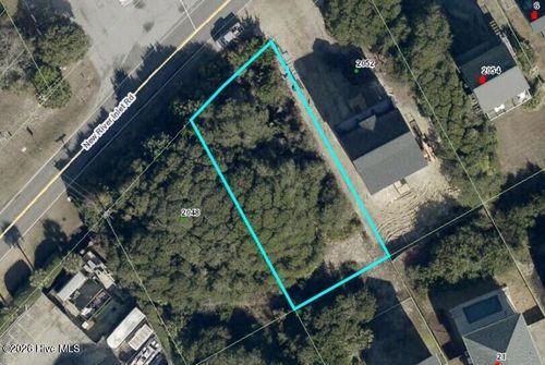 2050 New River Inlet Rd, N Topsail Beach, NC, 28460-9552 | Card Image