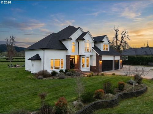 78250 Meadow Park Dr, Cottage Grove, OR, 97424-9554 | Card Image