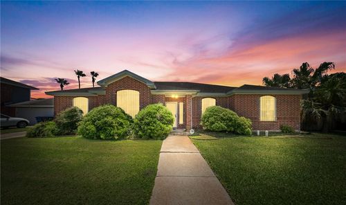 7205 Pharaoh Dr, Corpus Christi, TX, 78412-3828 | Card Image