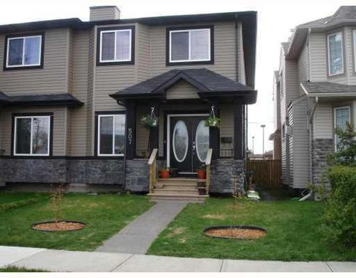 507 17 Avenue Nw, Home with 4 bedrooms, 2 bathrooms and 2 parking in Calgary AB | Card Image