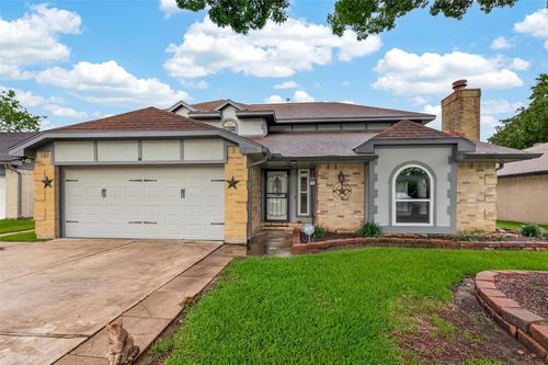 12110 Essenbruk Drive, Houston, TX, 77066 | Card Image