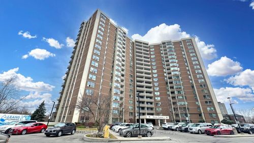 710-15 Vicora Link Way, East York, ON, M3C1A7 | Card Image