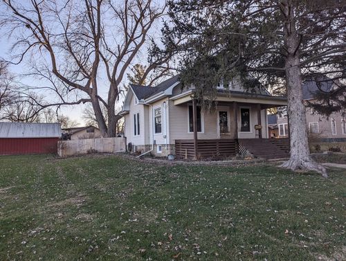 206 W Center St, Bellflower, IL, 61724-1067 | Card Image