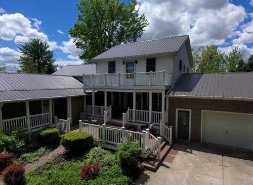 10454 Taft Rd, Carson City, MI, 48811-9606 | Card Image