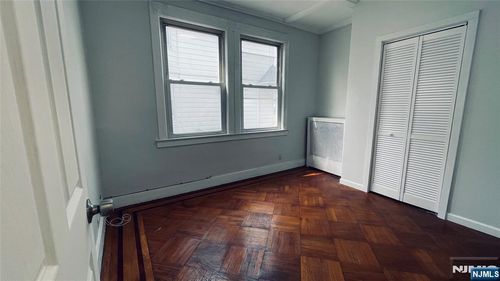 152 Linwood Ave, Bogota, NJ, 07603-1415 | Card Image