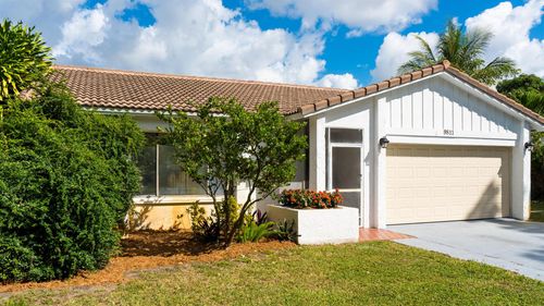 9811 Nw 26th Ct, Coral Springs, FL, 33065-4901 | Card Image