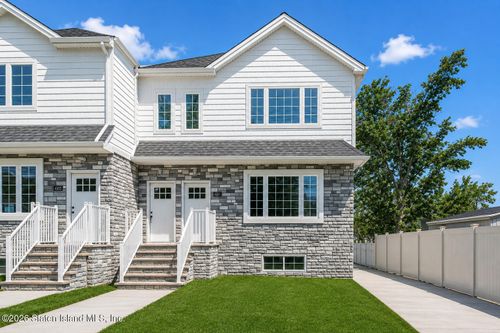 4691 Amboy Rd, Staten Island, NY, 10312-4158 | Card Image