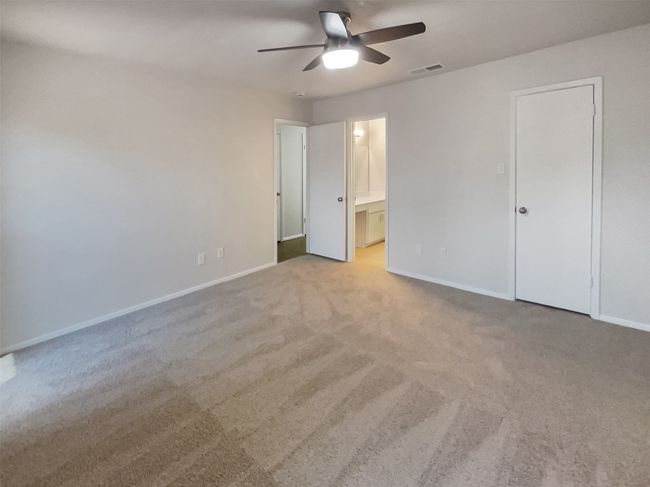 1985 Shorewood Dr, Condo with 3 bedrooms, 3 bathrooms and null parking in Grapevine TX | Image 29