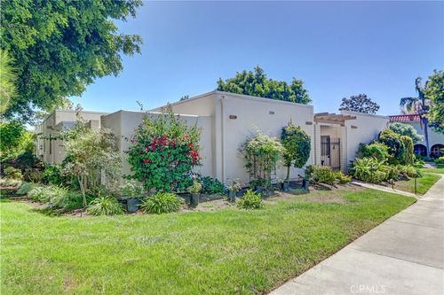 a-2306 Via Puerta, Laguna Woods, CA, 92637-2438 | Card Image
