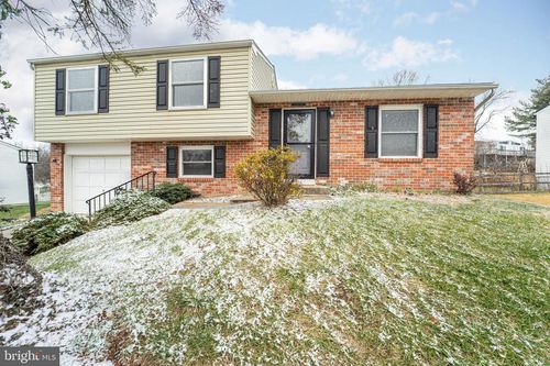 6922 Pinecrest Rd, BALTIMORE, MD, 21228-1038 | Card Image