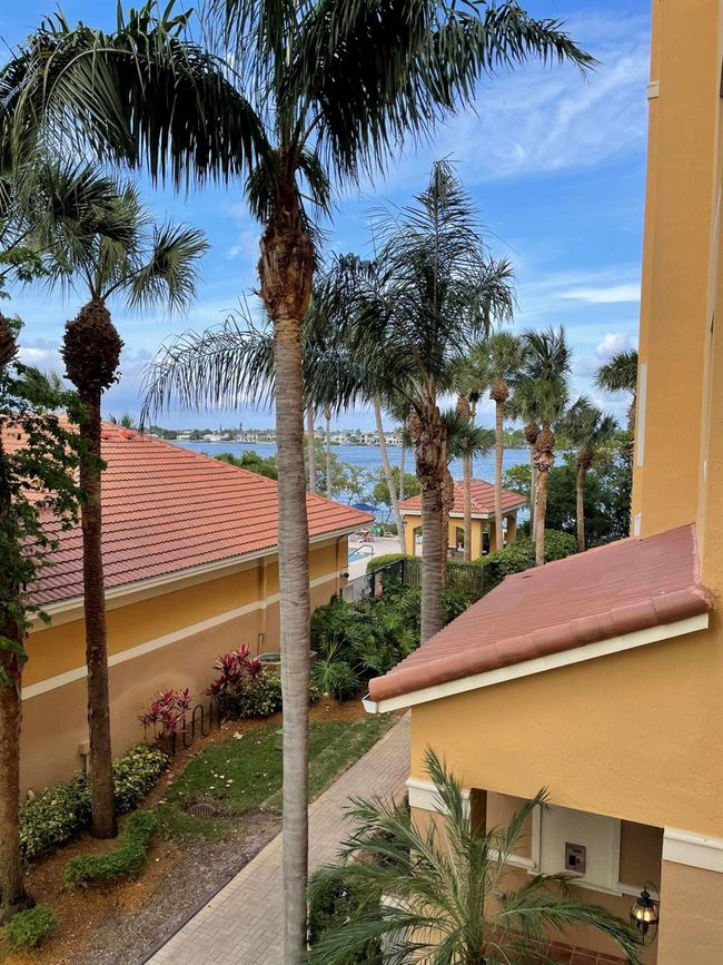 APT-305 - 1200 Scotia Dr, Condo with 2 bedrooms, 1 bathrooms and null parking in Hypoluxo FL | Image 37