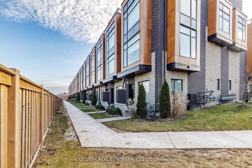 39-200 Malta Ave, Brampton, ON, L6Y6H8 | Card Image
