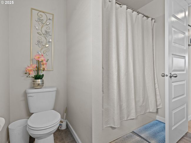 277 S 7 Th St, House other with 5 bedrooms, 3 bathrooms and 3 parking in Carlton OR | Image 30