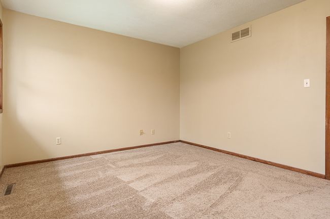 8932 Polaris Dr, House other with 3 bedrooms, 2 bathrooms and 2 parking in Machesney Park IL | Image 28