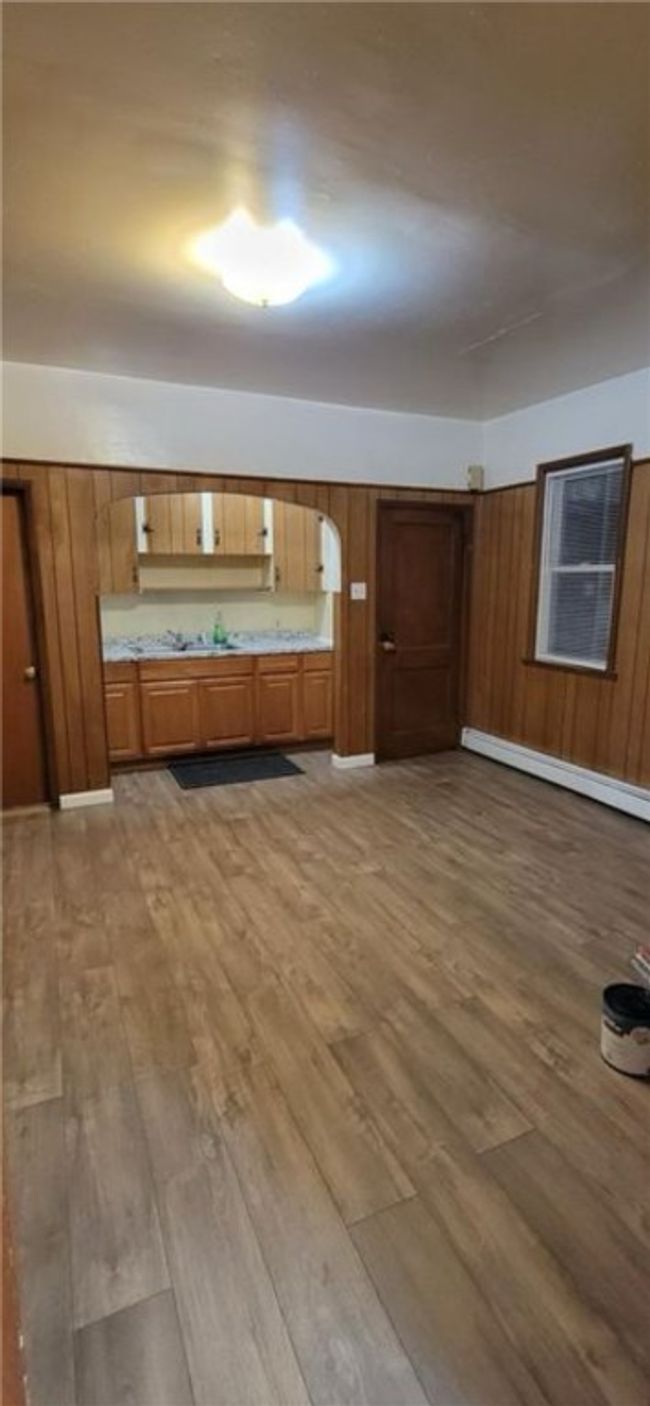 9 Octavia St, Home with 4 bedrooms, 2 bathrooms and 8 parking in Providence RI | Image 11
