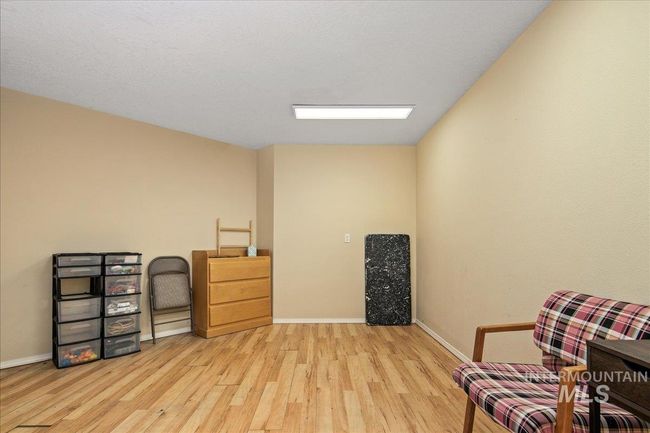 378 E Black Canyon Hwy, House other with 5 bedrooms, 2 bathrooms and null parking in Emmett ID | Image 27