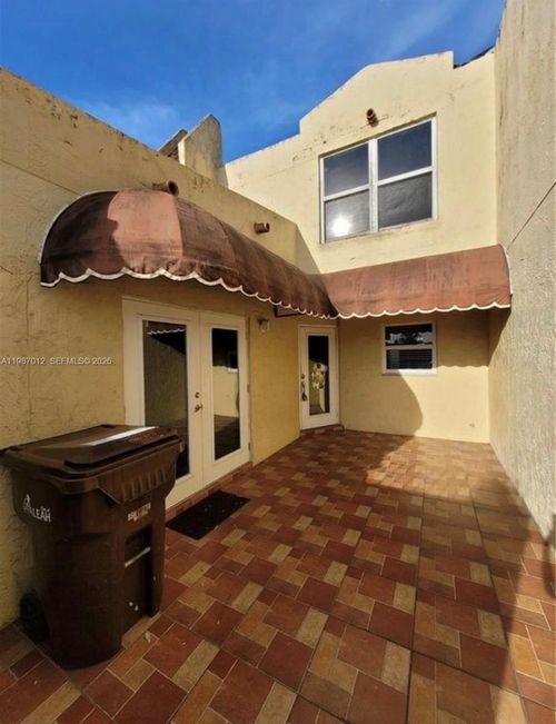 22-3821 W 11th Ct, Hialeah, FL, 33012-7756 | Card Image