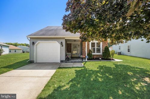 3 Marina Ct, MOUNT LAUREL, NJ, 08054-3065 | Card Image