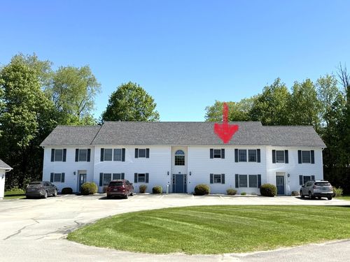 35-104 Kingsbury Cir, Derby, VT, 05829-4422 | Card Image