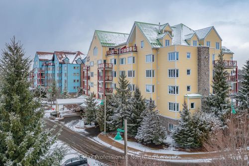 207-110 Steamship Bay Rd, Gravenhurst, ON, P1P1Z9 | Card Image