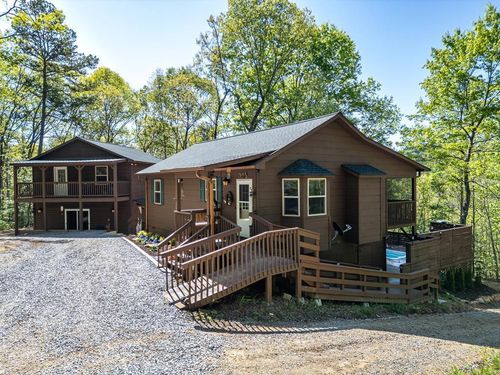 240 Amandas Way, Murphy, NC, 28906-8949 | Card Image