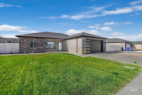 1427 Haizlee Way, Twin Falls, ID, 83301-7789 | Card Image