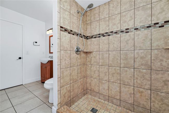 194 Larkspur Ct, House other with 4 bedrooms, 2 bathrooms and null parking in KISSIMMEE FL | Image 22