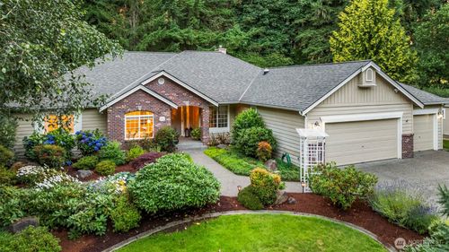 2302 60th Ave Nw, Gig Harbor, WA, 98335-7504 | Card Image