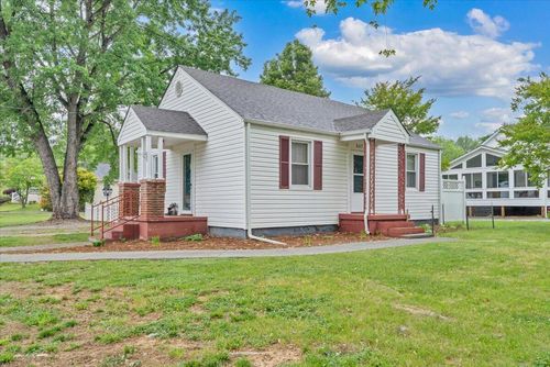 607 Kessler Mill Rd, Salem, VA, 24153-4145 | Card Image