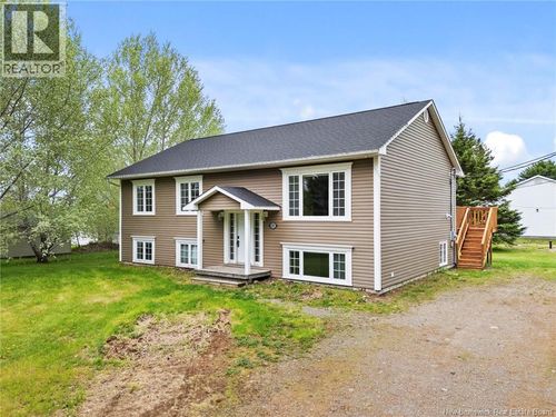 38 Foster Ave, Burtts Corner, NB, E6L2C5 | Card Image