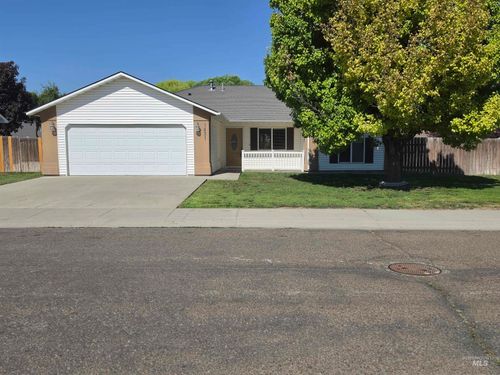 1431 Autumn Way, Jerome, ID, 83338-2153 | Card Image