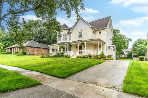 3533 Mcnair Way, Lexington, KY, 40513-1227 | Card Image