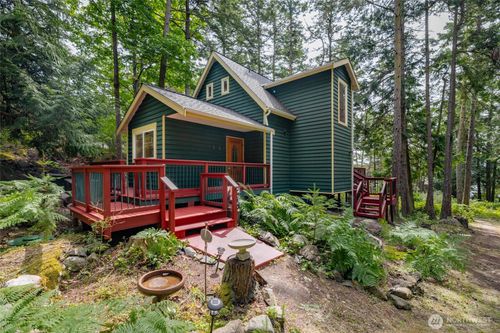 1026 Chinook Way, Anacortes, WA, 98221-4455 | Card Image