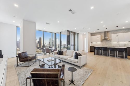 ste-2605-1711 Allen Pkwy, Houston, TX, 77019-2023 | Card Image