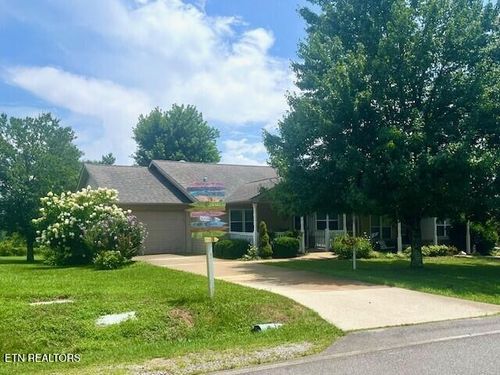 165 Grandview Ln, Crossville, TN, 38571-8265 | Card Image