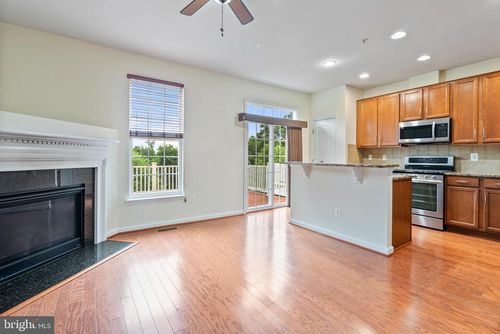 8311 Gibbs Way, LANDOVER, MD, 20785-4873 | Card Image