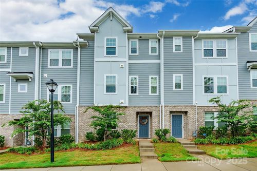 2608 Greenmarket Dr, Charlotte, NC, 28217-3277 | Card Image
