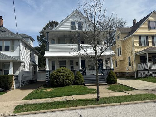 1447 Rosewood Ave, Lakewood, OH, 44107-3733 | Card Image