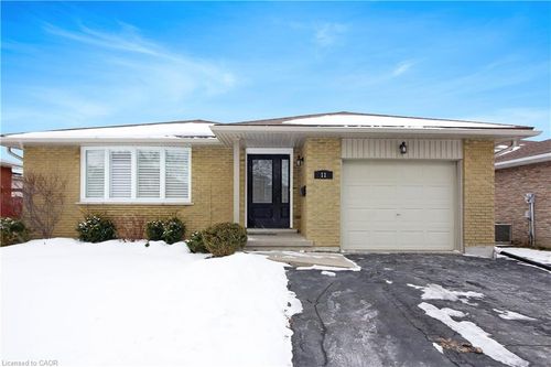 lower-11 Wordsworth Pl, Kitchener, ON, N2B3K6 | Card Image